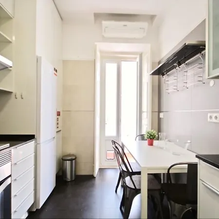 Apartment Akicity Praca De Espanha Selected