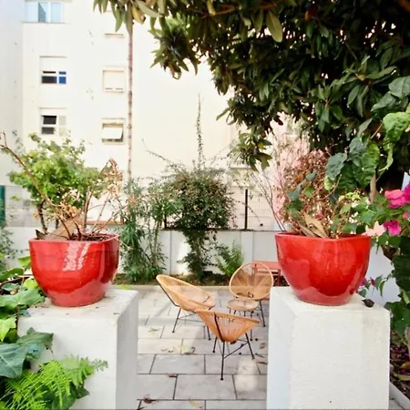 Apartment Akicity Praca De Espanha Selected